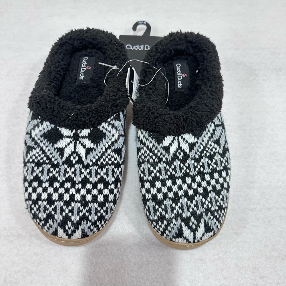 Women’s  Cuddl Duds Slippers